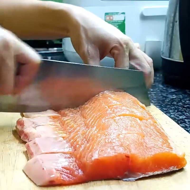 Step 1 Prepare the salmon Pan-Seared Salmon with Roasted Sesame Sauce