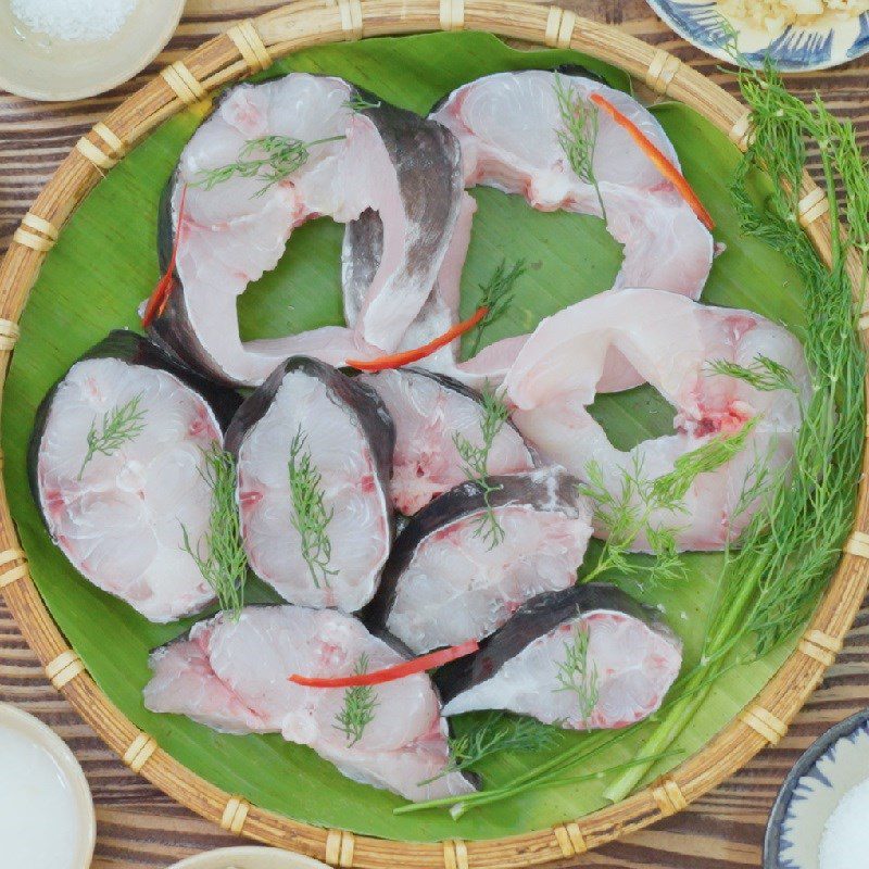 Step 1 Prepare catfish for Grilled Catfish with Fermented Rice