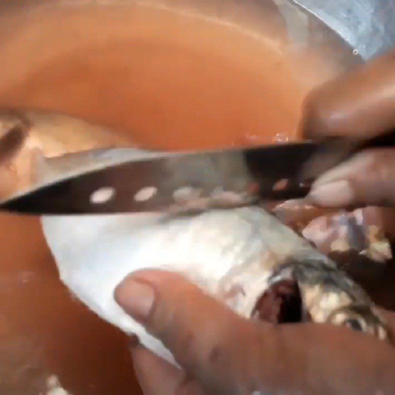 Step 1 Prepare the Catfish for Stewed Catfish