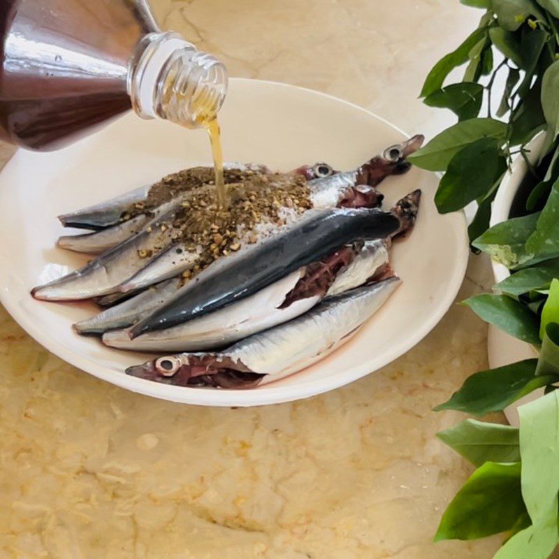 Step 1 Prepare mackerel for Mackerel soup