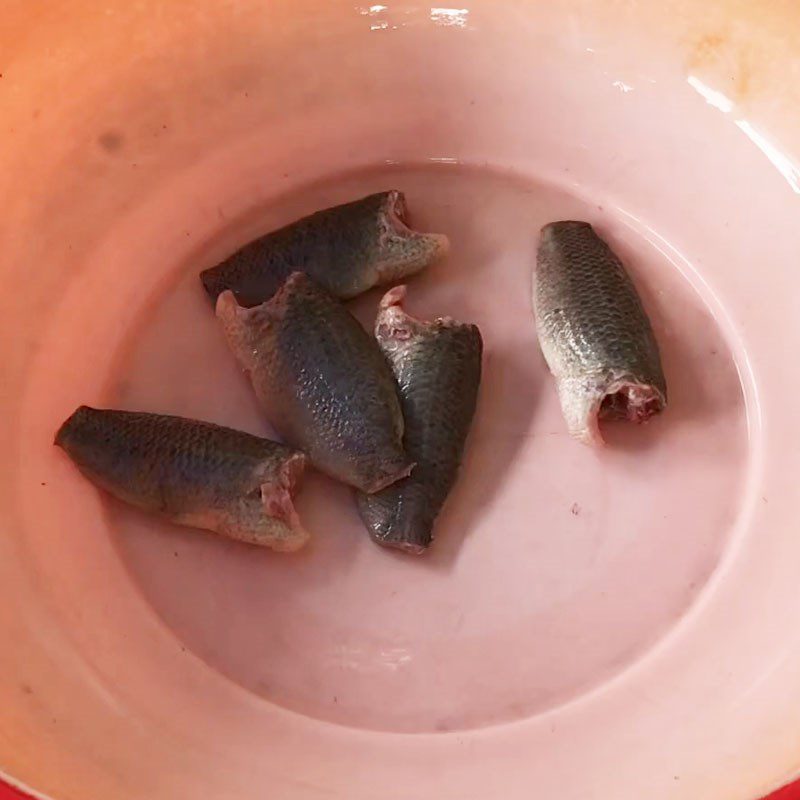 Step 1 Prepare snakehead fish Braised snakehead fish with turmeric