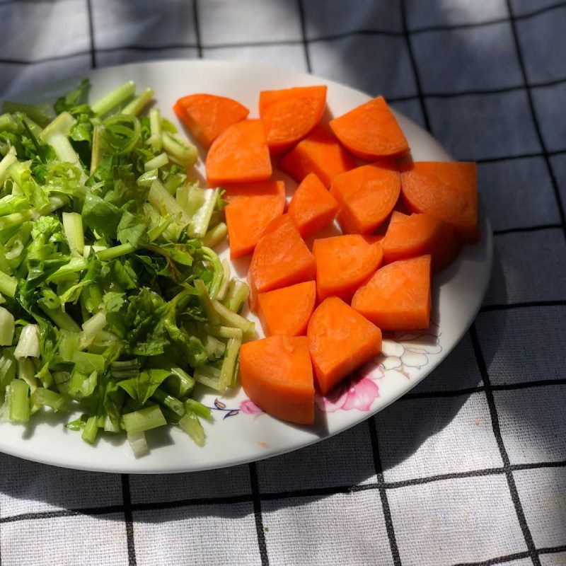 Step 2 Preparing carrots Celery carrot juice