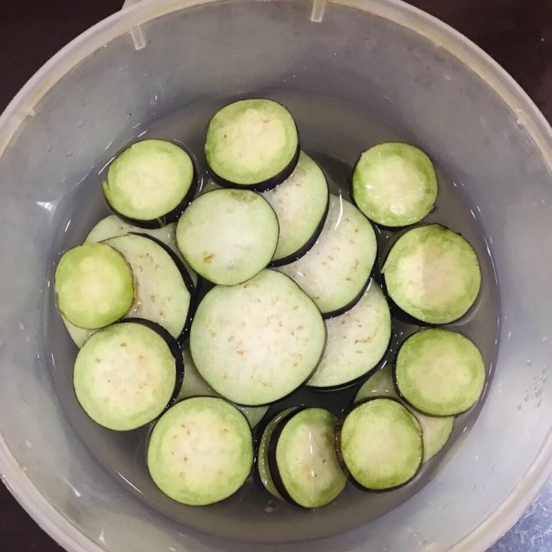 Step 1 Prepare eggplant for Fried Eggplant