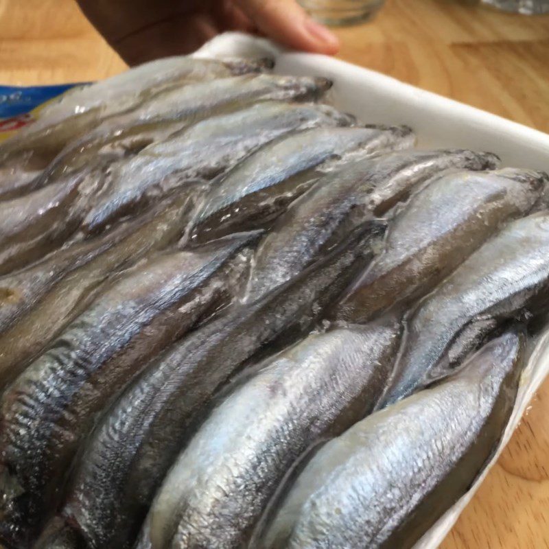 Step 1 Prepare the fish roe How to fry fish roe using an air fryer