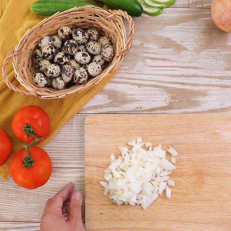 Step 1 Prepare the Vegetables for Quail Eggs in Tomato Sauce