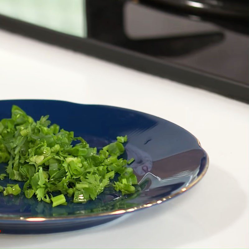 Step 1 Prepare the ingredients for Aloe Vera Shrimp Soup