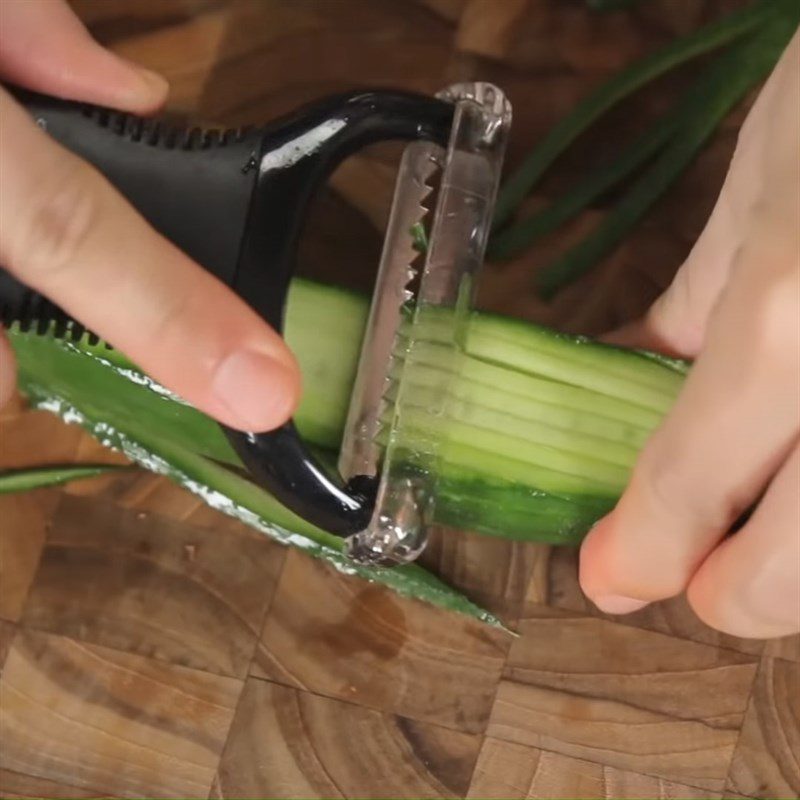 Step 5 Prepare the Vegetables Simple Chicken Salad Roll