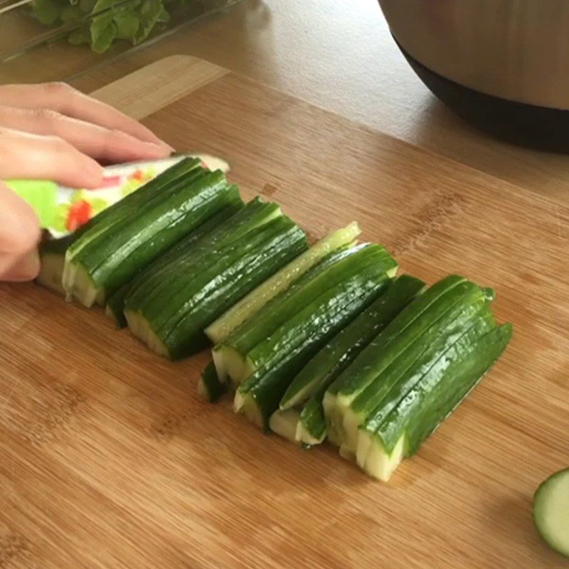 Step 1 Prepare the types of vegetables for wrapping Lemongrass Stir-Fried Beef Spring Rolls