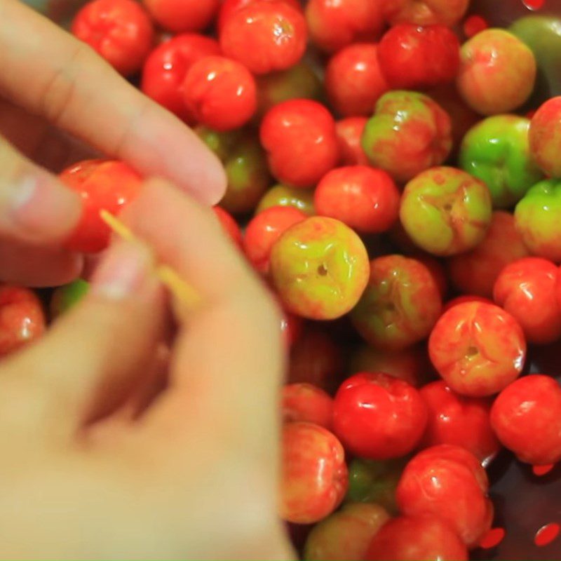 Step 1 Prepare the fruits for Sour Cherry Juice