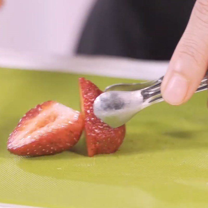 Step 1 Prepare the ingredients for Raspberry Soda