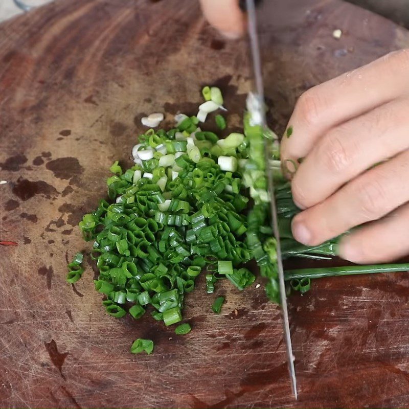 Step 1 Prepare the ingredients for Stir-fried Duck with Rice Paddy Herb