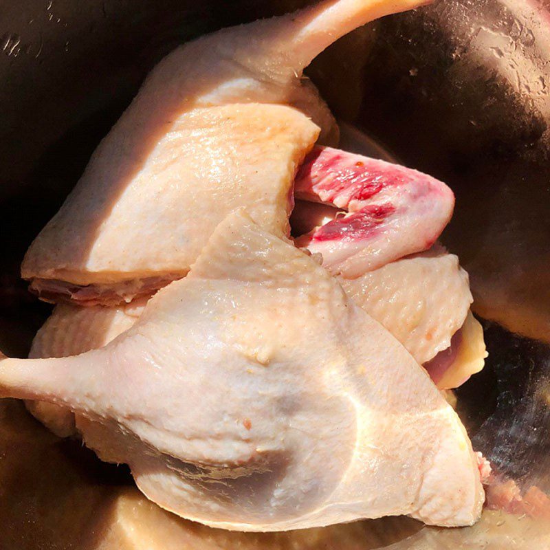 Step 1 Prepare the ingredients for Honey Roasted Duck using an air fryer