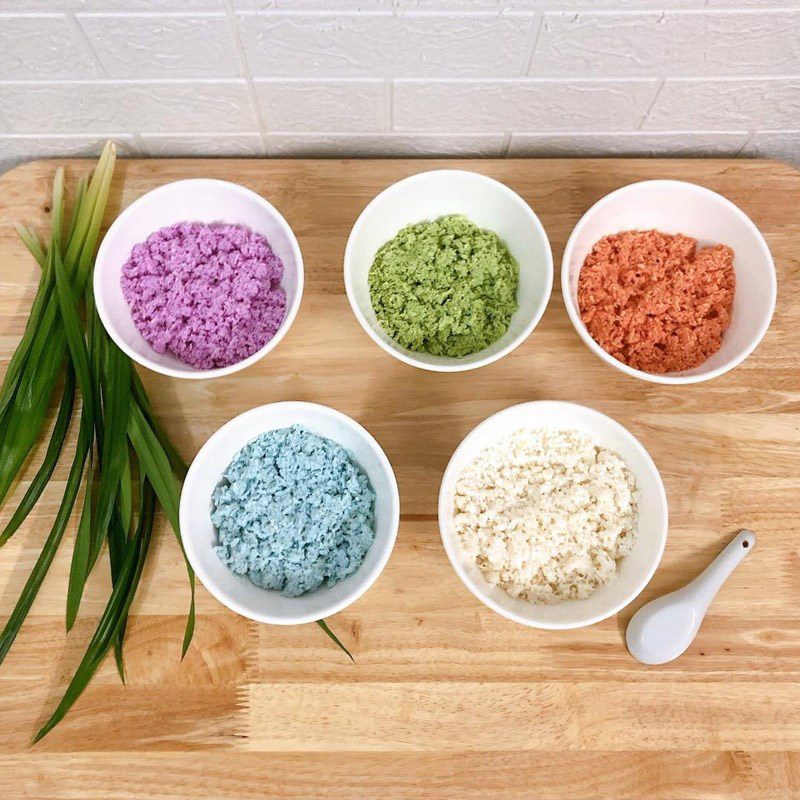 Step 1 Prepare the ingredients for Cassava Cake (Recipe shared by users)