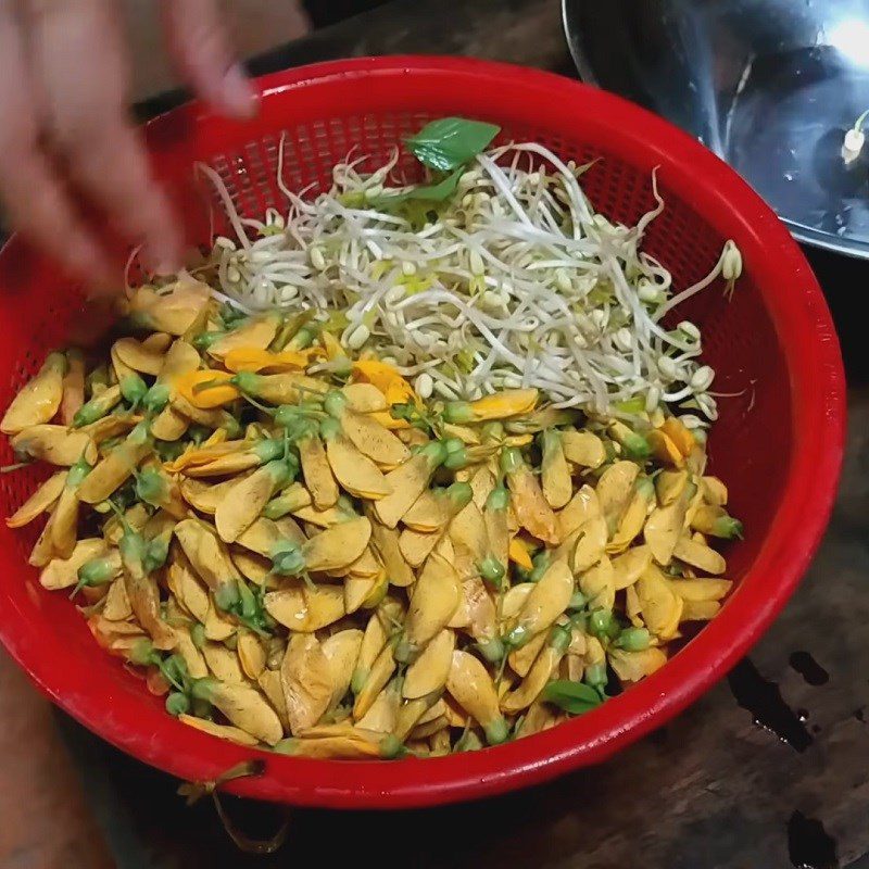 Step 1 Prepare the ingredients for Gỏi tép đồng bông điên điển