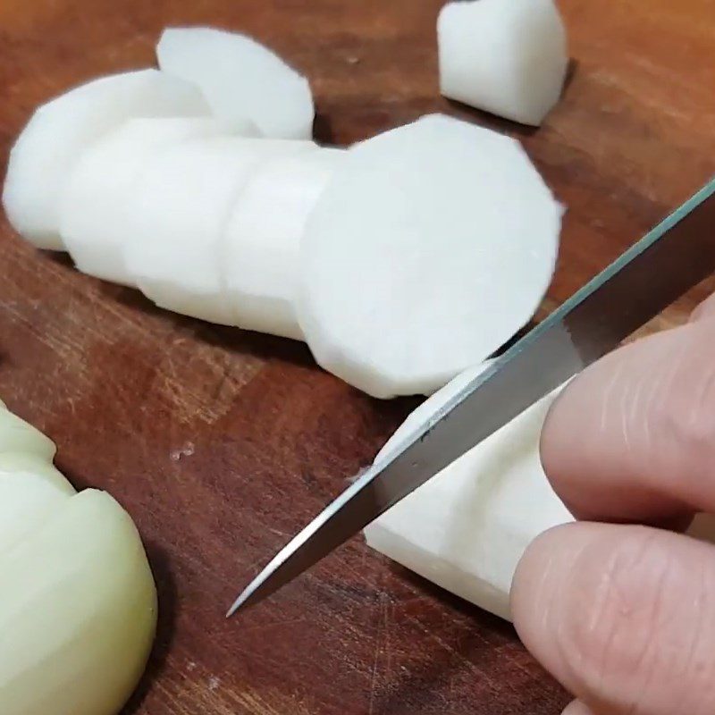 Step 1 Prepare the ingredients for Lemongrass Braised Oxtail