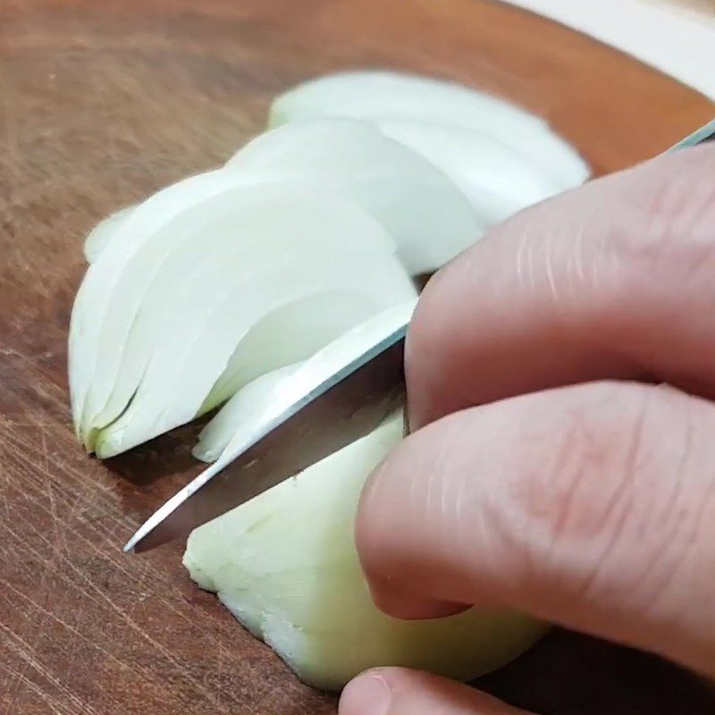 Step 1 Prepare the ingredients for Lemongrass Braised Oxtail