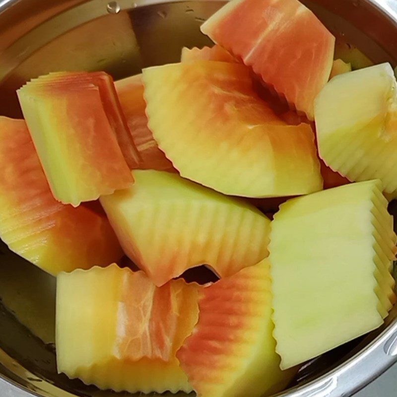 Step 1 Prepare the ingredients Beef tail stew with lemongrass and papaya