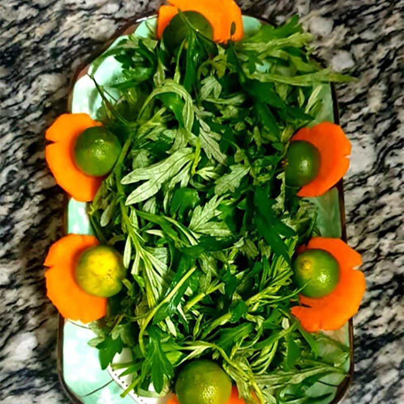 Step 1 Prepare the ingredients for Chicken stew with traditional medicine and mugwort