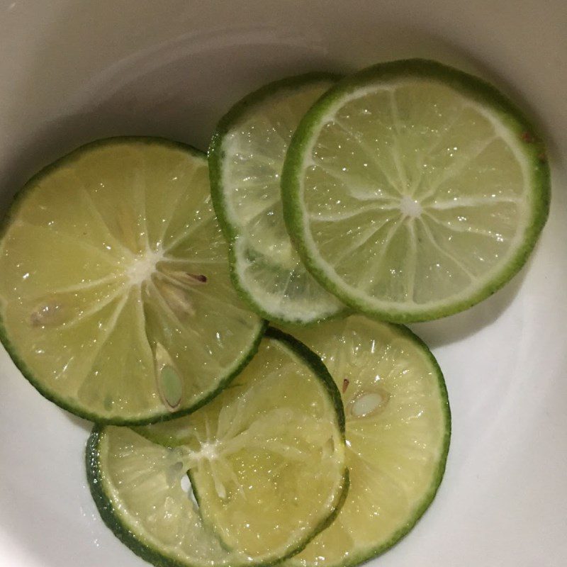 Step 1 Prepare ingredients for Lemon Ginger Honey Tea