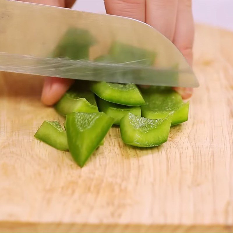 Step 1 Prepare the ingredients for Spicy Beef Stir-fry