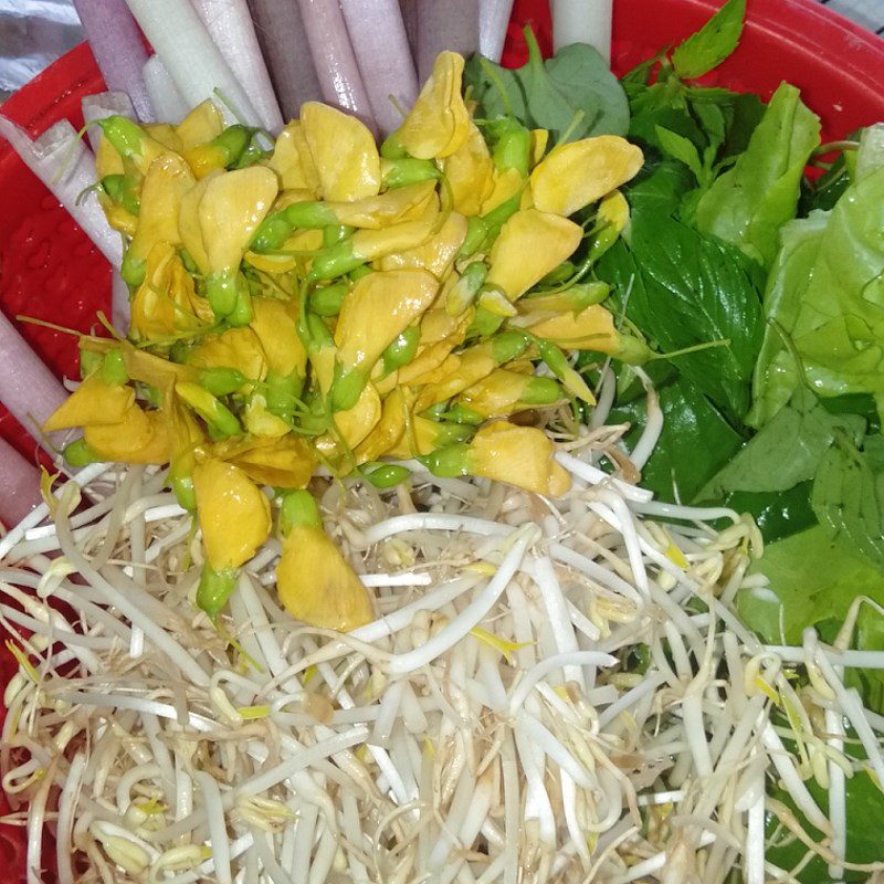Step 1 Prepare the ingredients for Shrimp Salad with Water Lily