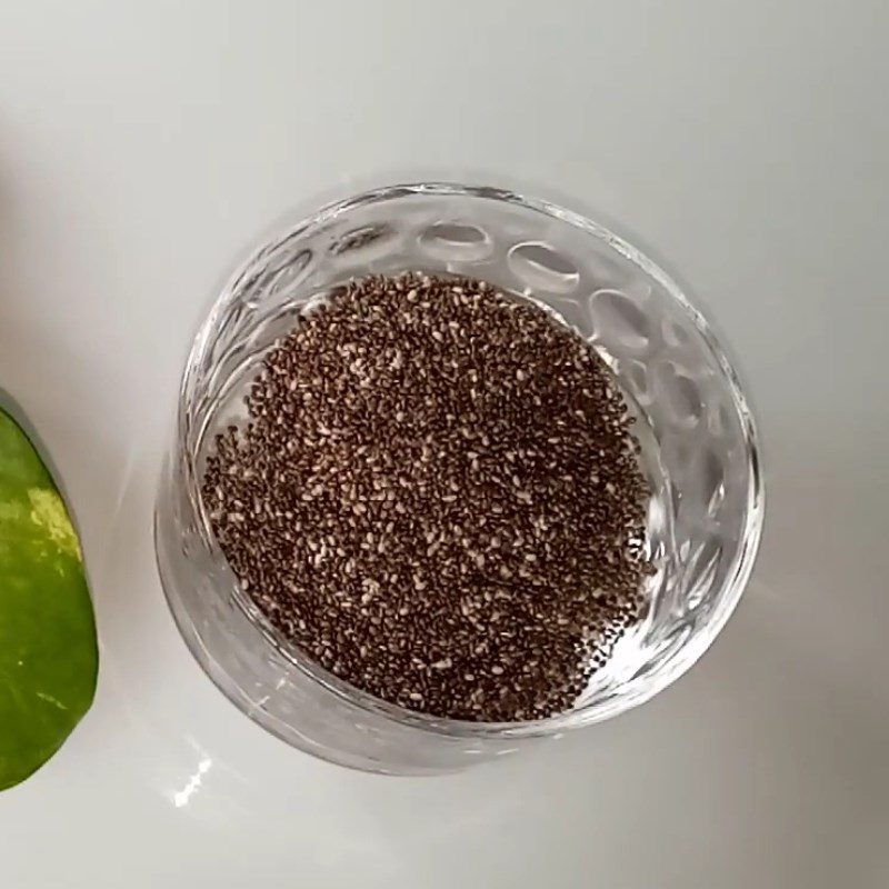 Step 1 Prepare the ingredients Aloe Vera with chia seeds and butterfly pea flower