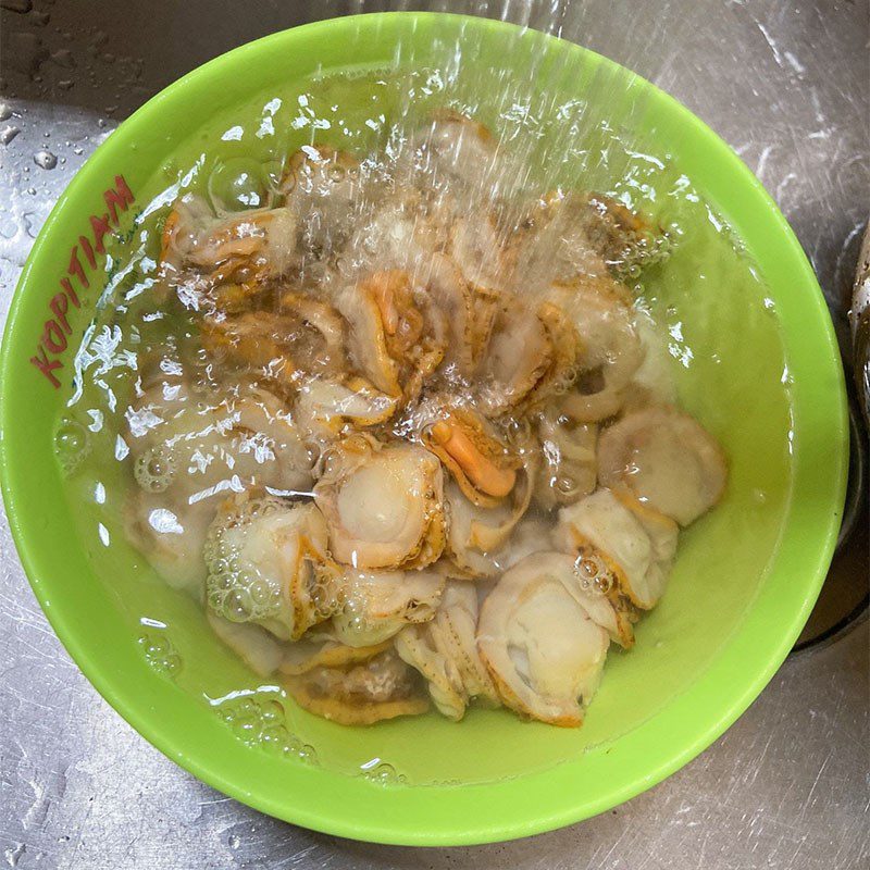 Step 2 Prepare the ingredients Scallop porridge