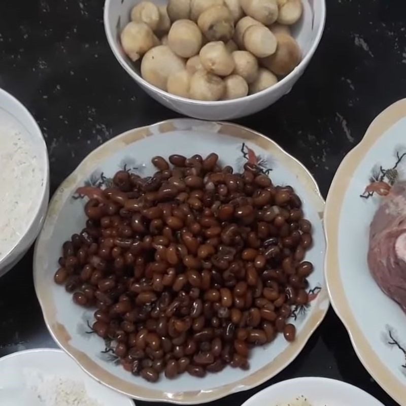 Step 2 Prepare the remaining ingredients Red bean and beef porridge