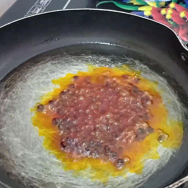 Step 2 Prepare the remaining ingredients for grilled pork sausage