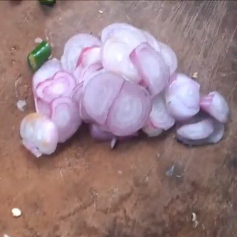 Step 1 Prepare the ingredients for Stir-fried Dried Radish