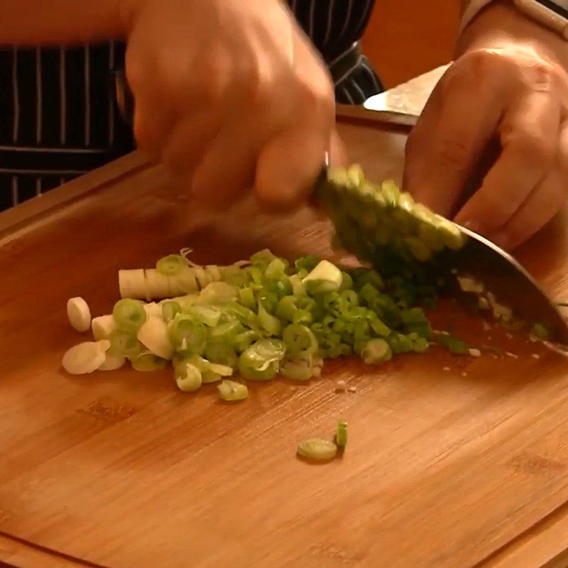 Step 2 Prepare other ingredients for Japanese miso nabe hot pot