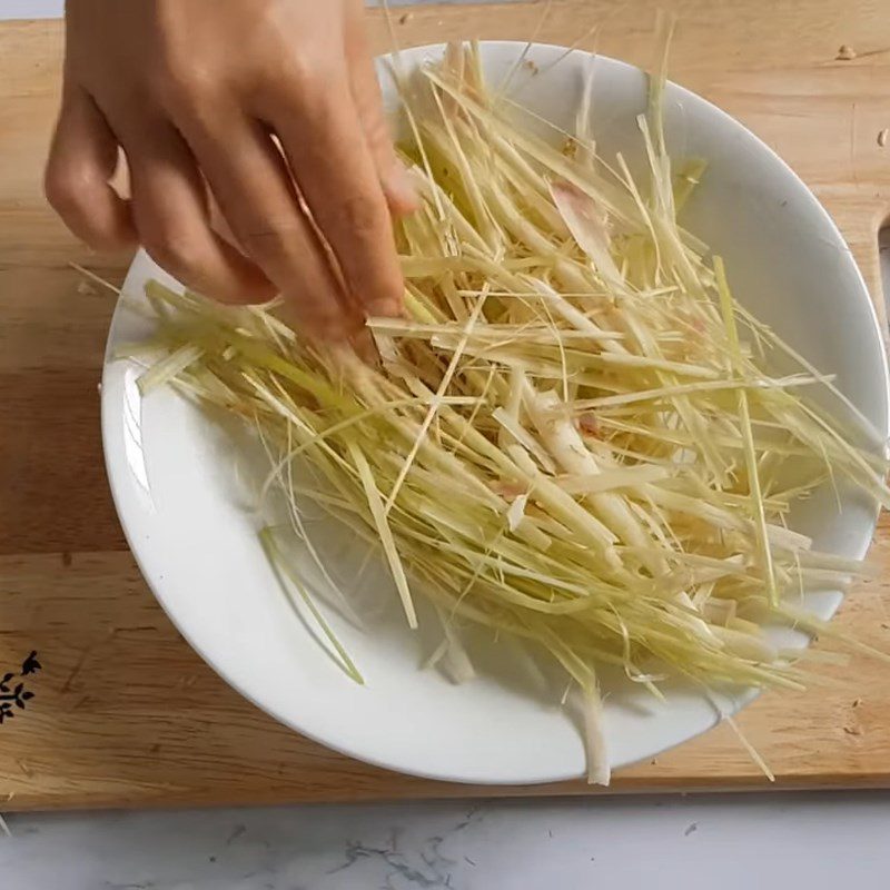 Step 2 Prepare the other ingredients Fried chicken with lemongrass and chili with lemongrass stalks