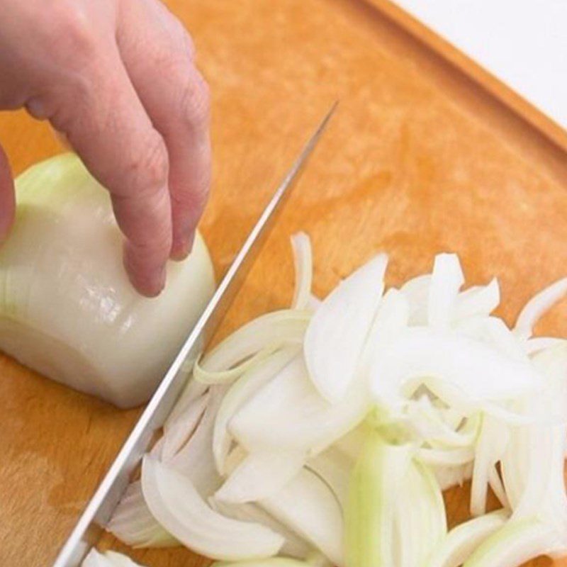 Step 2 Prepare the other ingredients Stir-Fried Vermicelli with Eel