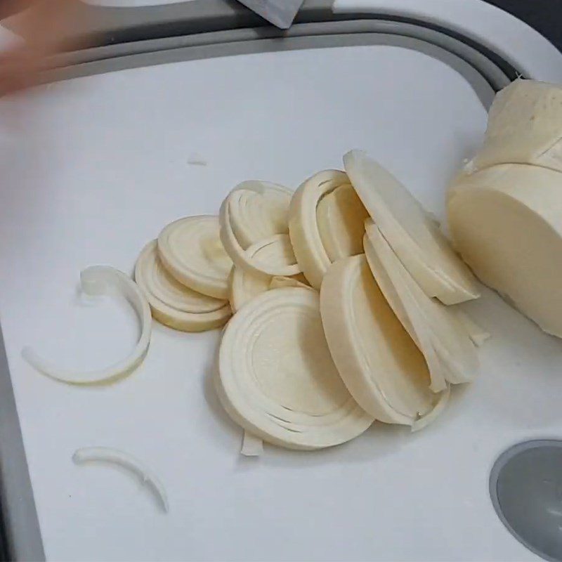 Step 2 Prepare other ingredients Chicken with fresh bamboo shoots