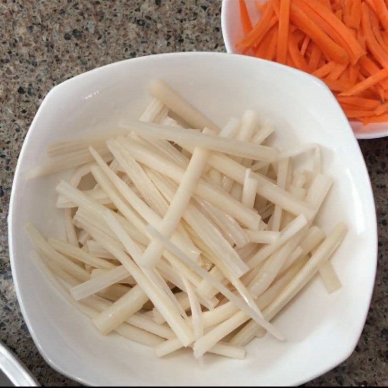 Step 2 Prepare other ingredients Lotus stem salad with pork belly