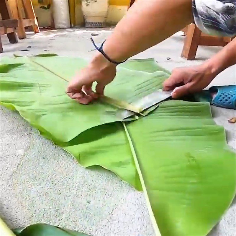 Step 2 Prepare the other ingredients Grilled mackerel in banana leaves