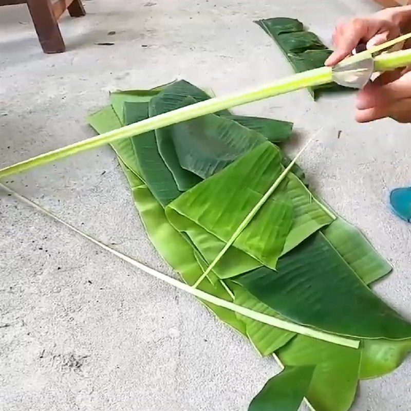 Step 2 Prepare the other ingredients Grilled mackerel in banana leaves