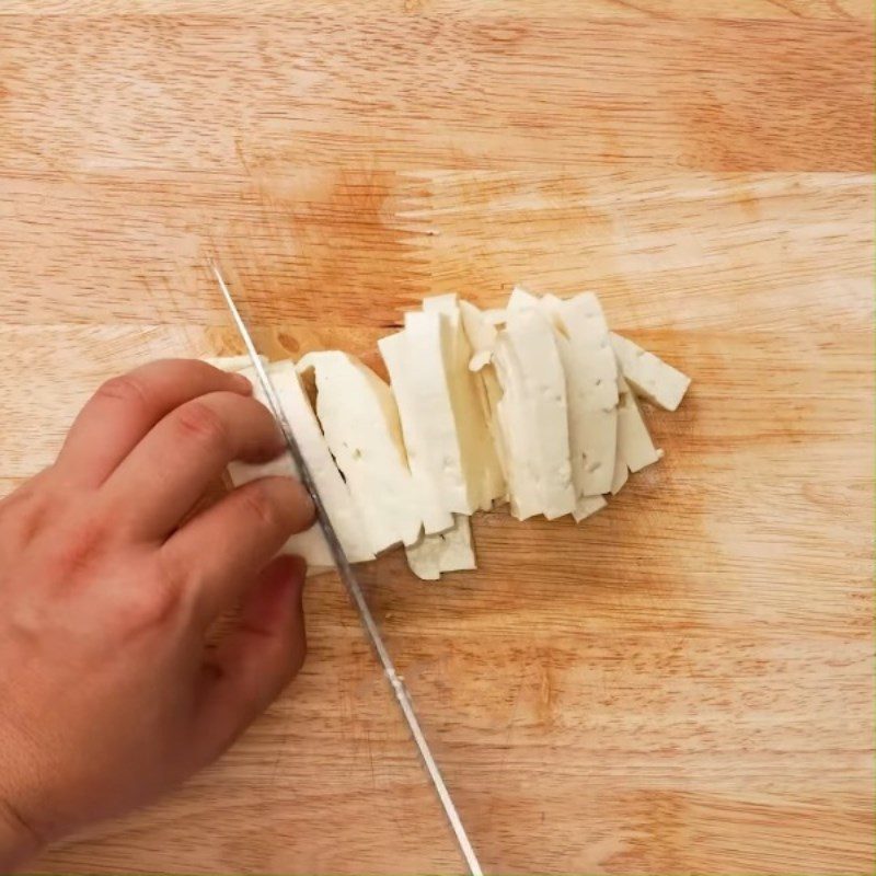 Step 2 Prepare other ingredients Brown rice noodle stir-fry