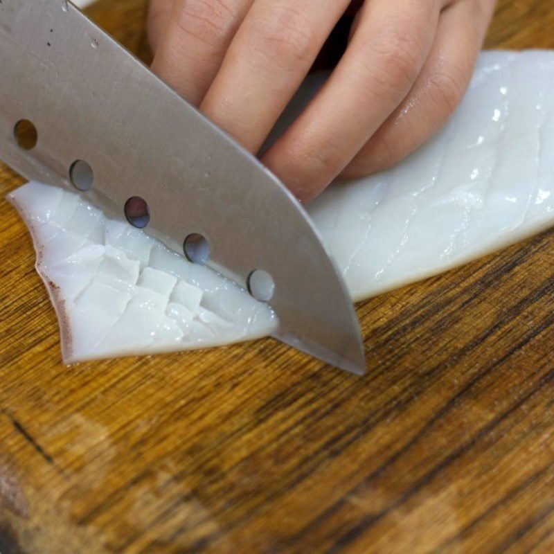 Step 2 Prepare other ingredients Dry seafood noodle