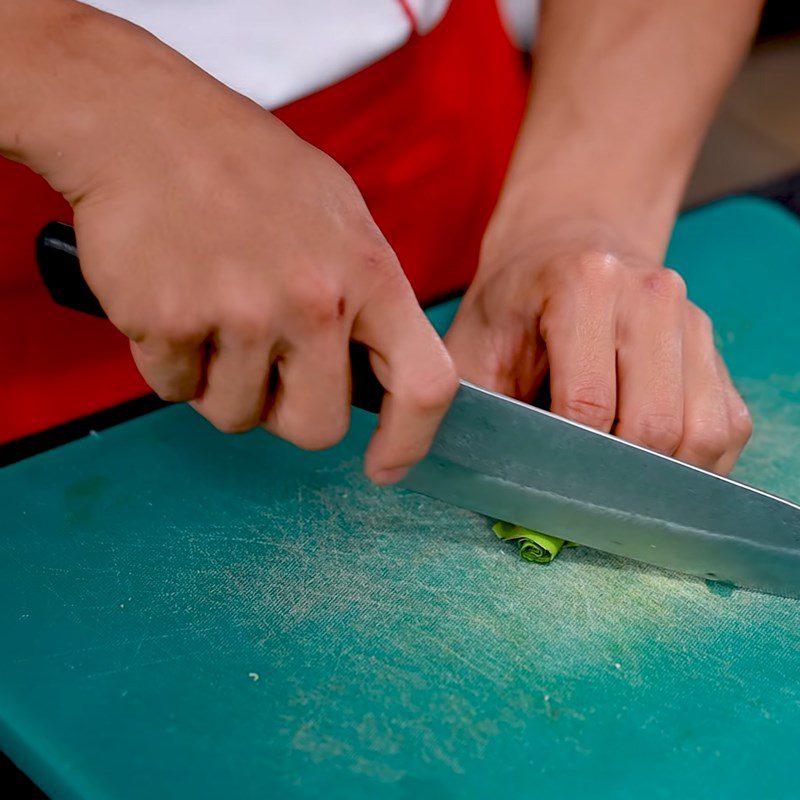 Step 2 Prepare other ingredients Salted chicken