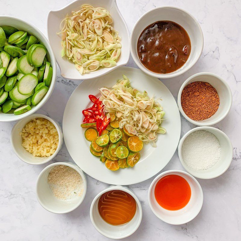 Step 1 Prepare the ingredients for Pickled Green Mango with Pig Ear