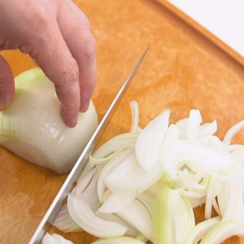 Step 2 Prepare other ingredients for Stir-fried Shrimp with Satay