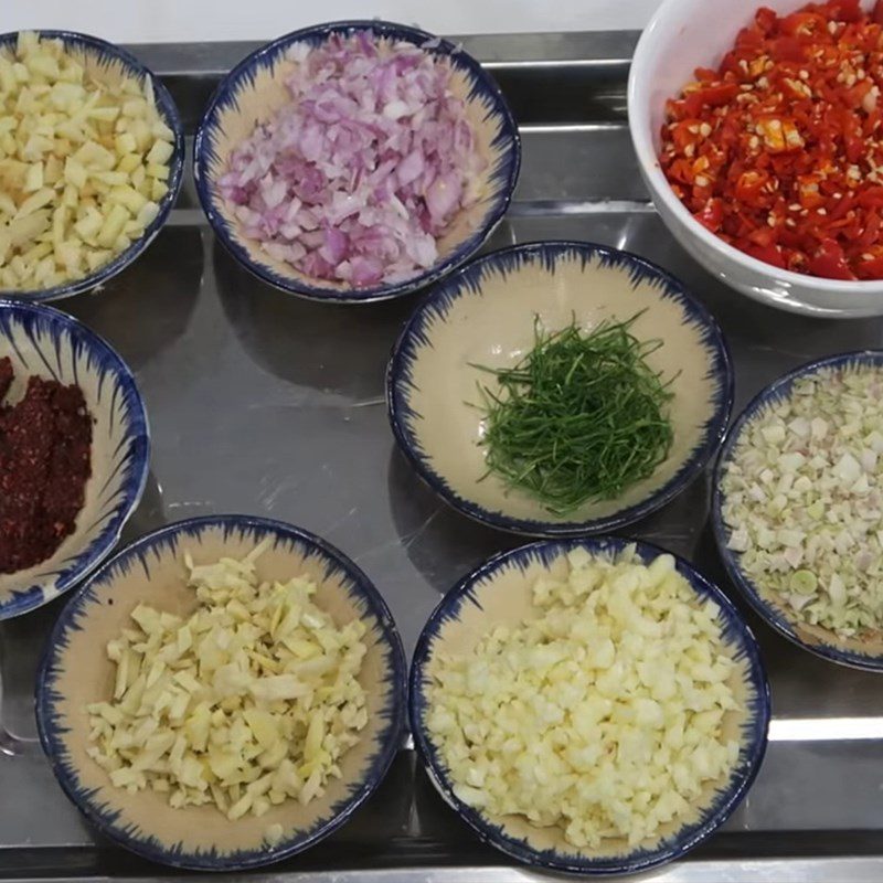 Step 2 Prepare the other ingredients Thai-style beef tendon