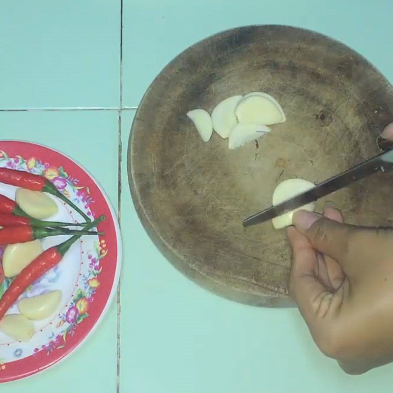 Step 2 Prepare other ingredients for Shrimp Paste