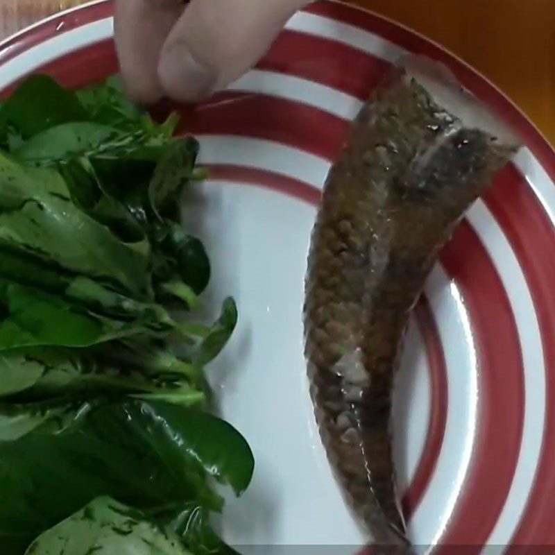 Step 2 Prepare and Boil the Fish for Fish and Water Spinach Porridge