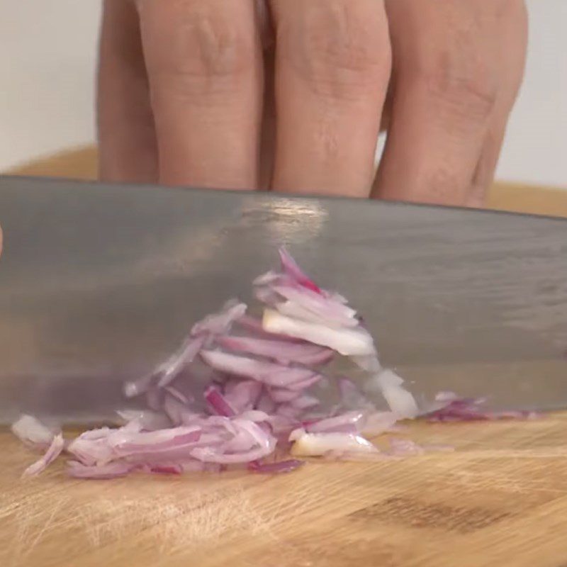 Step 2 Prepare other ingredients Pork belly with lemon and lemongrass