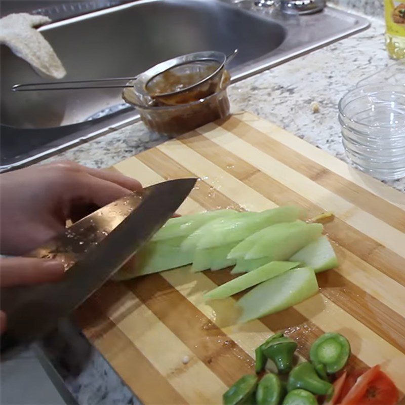 Step 2 Prepare other ingredients for Sour Fish Soup