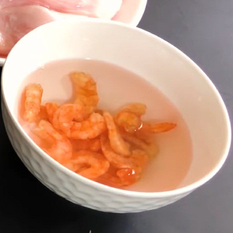 Step 2 Prepare other ingredients Japanese mackerel braised in clay pot