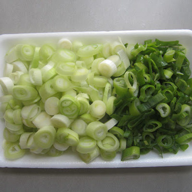 Step 2 Prepare other ingredients Steamed cod with mushrooms