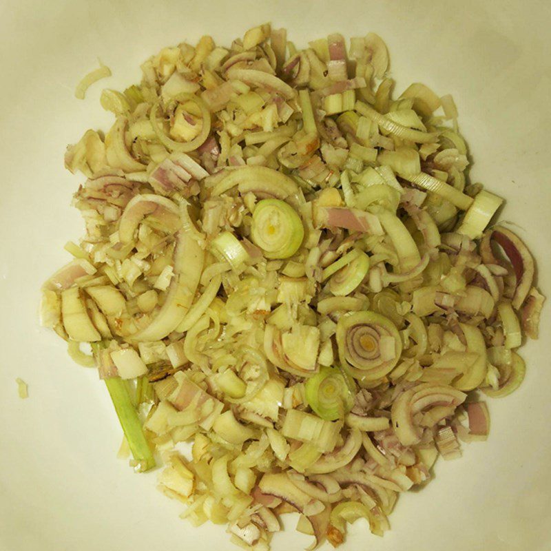 Step 2 Prepare the other ingredients Coconut snail stir-fried (coconut milk powder)